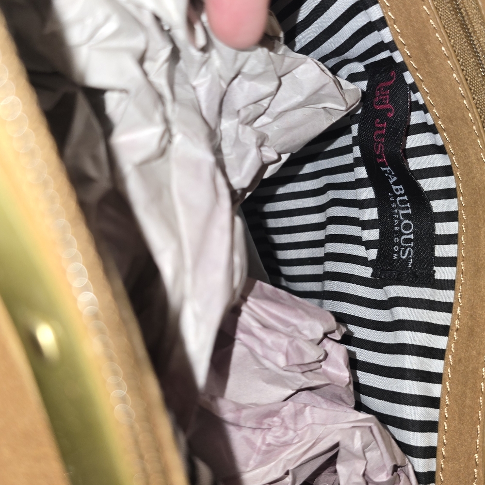 🆕️JustFab Purse & Pop Mart SKULLPANDA - Picture 7 of 9